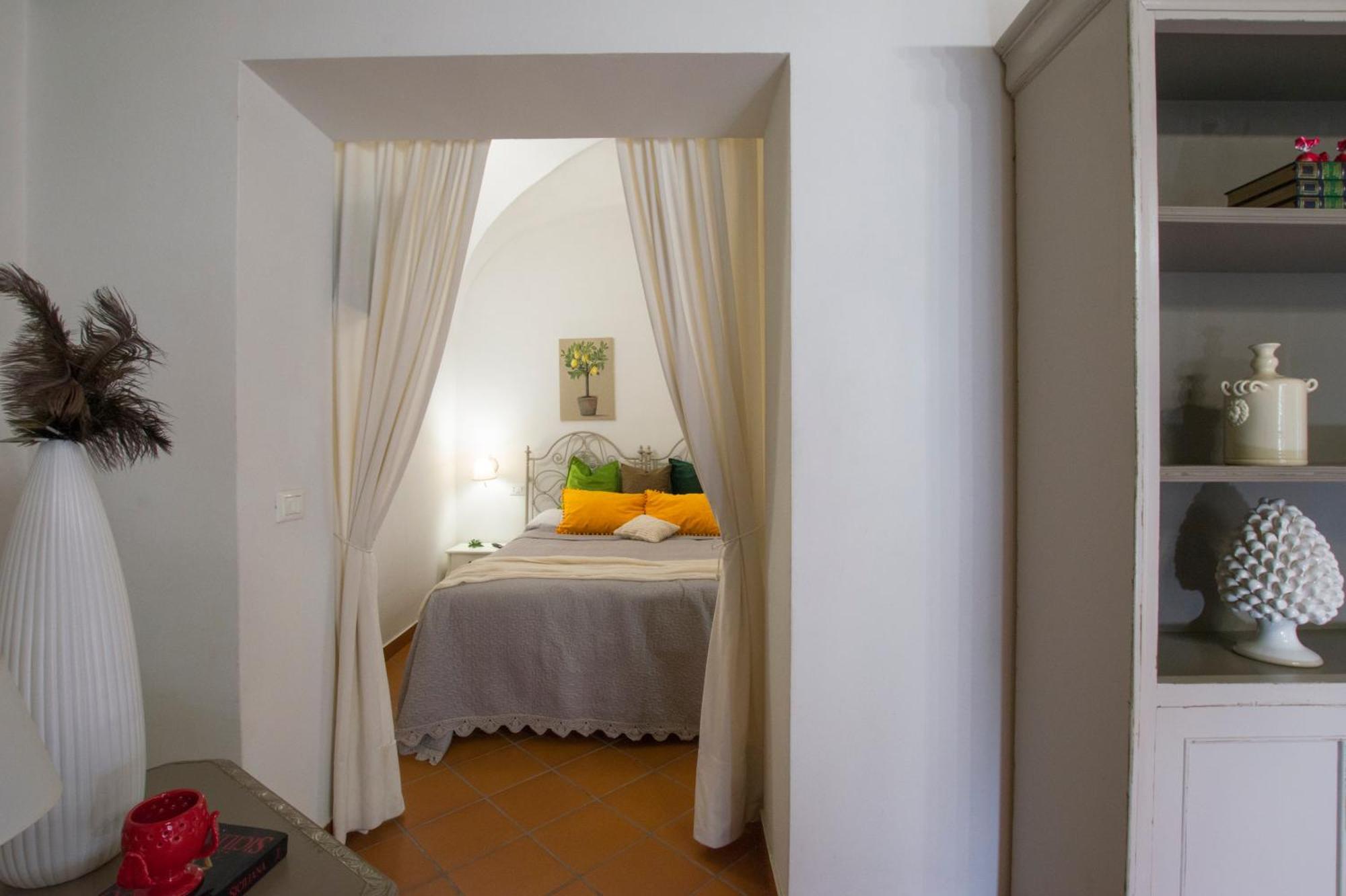 Capo Rama Suites&Rooms Terrasini Exterior foto